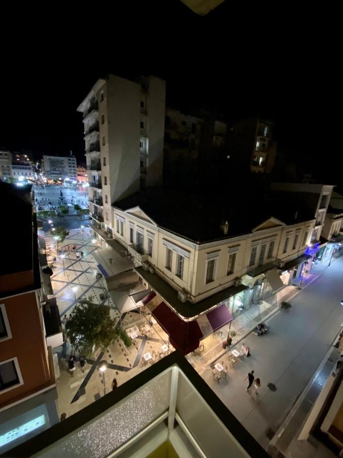 Happy Place! Big, Bright & Central - Ideal For Families And Groups Of Friends Pátra Kültér fotó